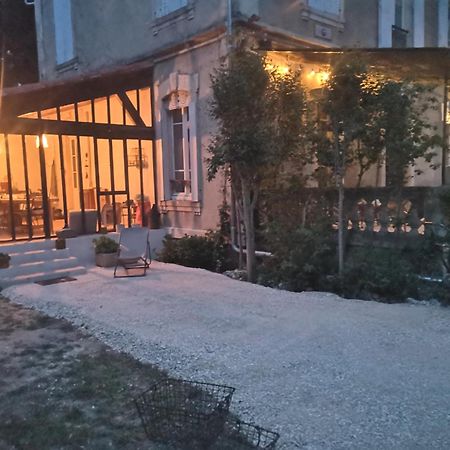 B&B Maison Felisa Sabran Extérieur photo
