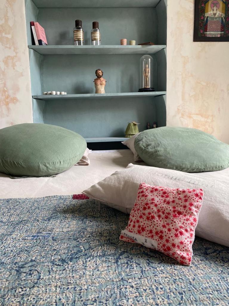B&B Maison Felisa Sabran Extérieur photo